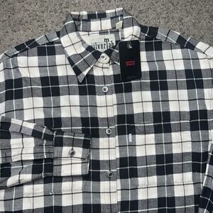 NWT Levi's Silvertab Flannel Shirt Long Sleeve Button Men's Size Medium.